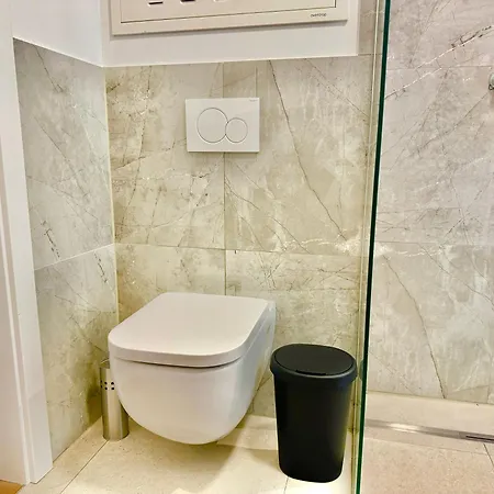 Modern With Garden Near Vienna Apartment Wiener Neudorf