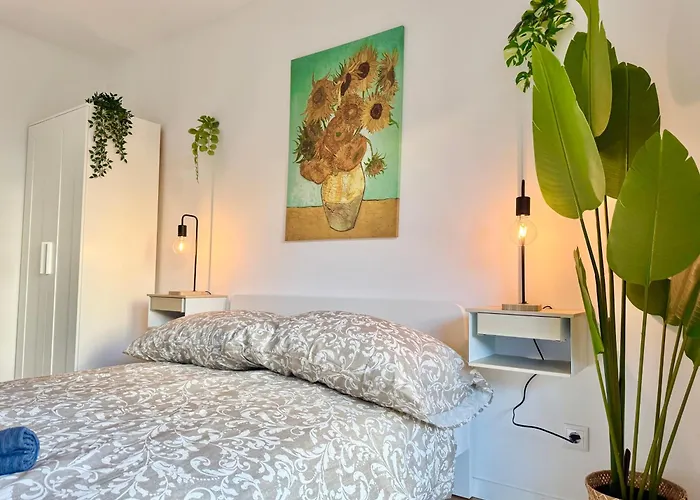 Modern With Garden Near Vienna * Wiener Neudorf